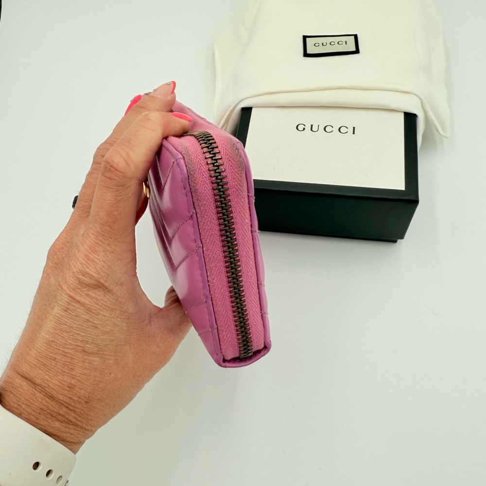 Gucci Pink Marmont Chevron Wallet with Gold Logo - Picture 2 of 10